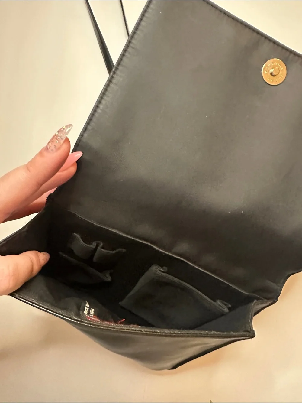 Vintage hobo international black leather cross body purse
